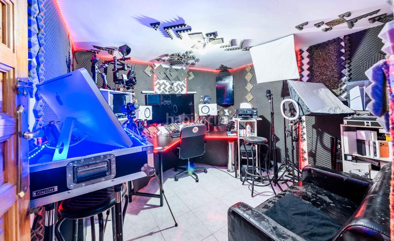 Foto c820b7eb-f69d-4d24-b7d3-8dc7d96b4f8a. Chalet en Sacedón