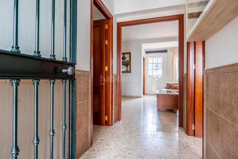 Foto 01497fc1-b23e-47c3-b930-5ec85d298ff0. Casa adosada en Castilblanco de los Arroyos