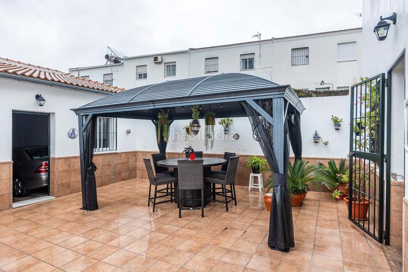 Foto 06503e85-5052-47ef-9694-3b5d06340f80. Casa adosada en Castilblanco de los Arroyos