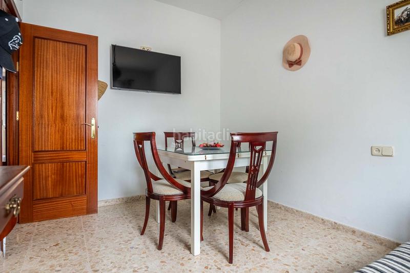 Foto 6ee72259-7e3e-4f9a-a370-baa37760ddda. Casa adosada en Castilblanco de los Arroyos