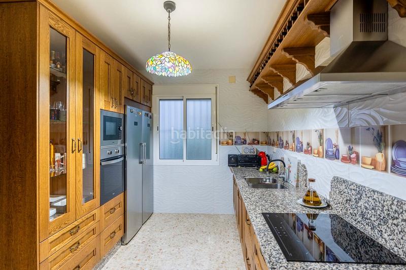 Foto 9f330b74-c3e6-4dff-9944-f37cf4a1e526. Casa adosada en Castilblanco de los Arroyos