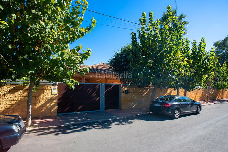 Foto 79f3a6b6-db5f-4691-9318-6b680507b0cc. Chalet en Zeneta Murcia