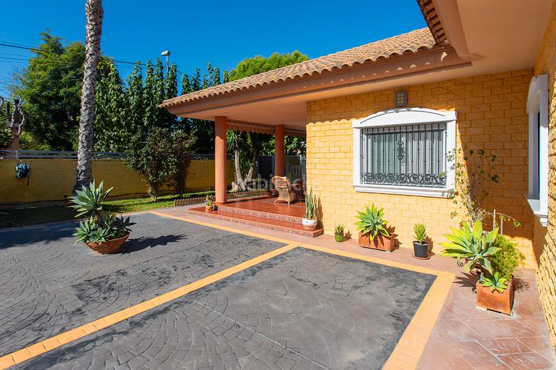 Foto c3a01fdf-be69-41f9-8377-2a80122b54d7. Chalet en Zeneta Murcia