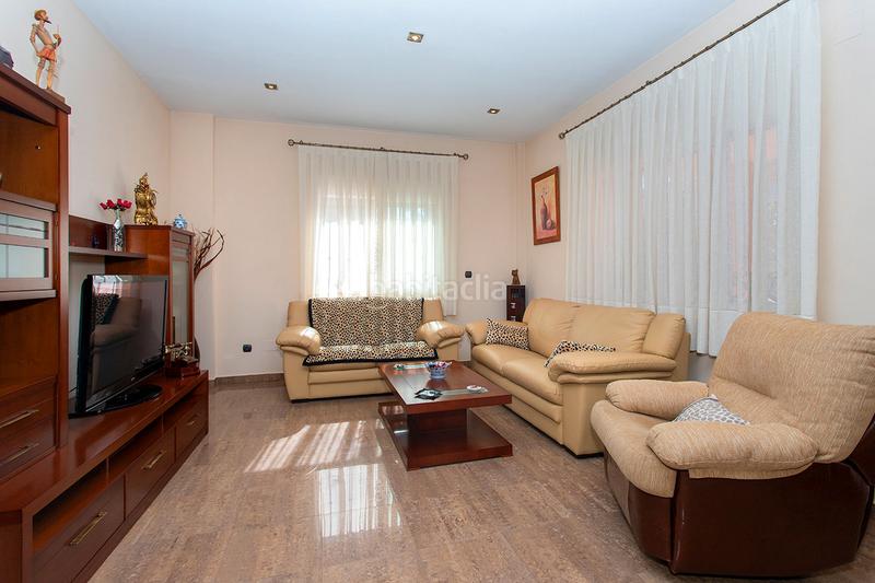 Foto f2f3d3b4-1193-4212-9932-8912045c70d8. Chalet en Zeneta Murcia