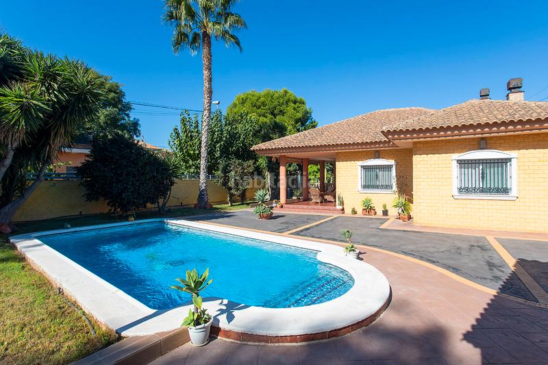 Foto 852be3ce-78f8-43e6-975b-9e74ea1d5471. Chalet con parcheggio piscina in Zeneta Murcia