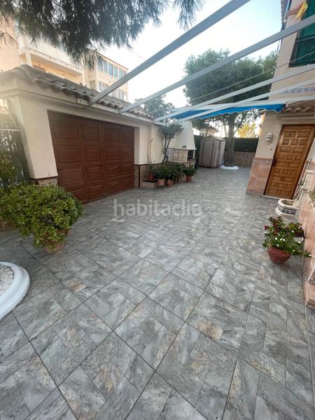 Foto c6d718e3-087c-4d92-b39d-88e0061bc47a. Chalet en Torreblanca Torrevieja