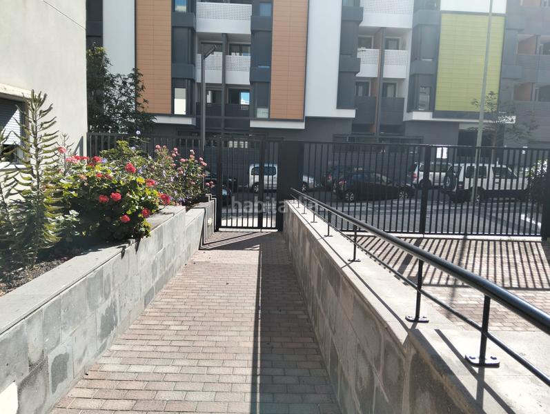 Foto f731b089-03fa-4848-9758-85f980b456e2. Piso en Siete Palmas Palmas de Gran Canaria (Las)