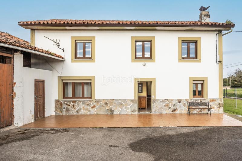 Foto b9ae68ac-db40-4513-b882-3187bf457f73. Bauernhof in Cudillero