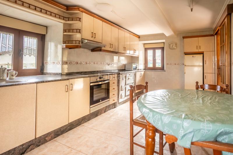 Foto c9f27578-511a-4b6b-9f61-27e21920f4cb. Bauernhof in Cudillero