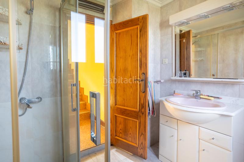 Foto ca4d91d9-3f57-4e63-896b-09d65551d676. Bauernhof in Cudillero