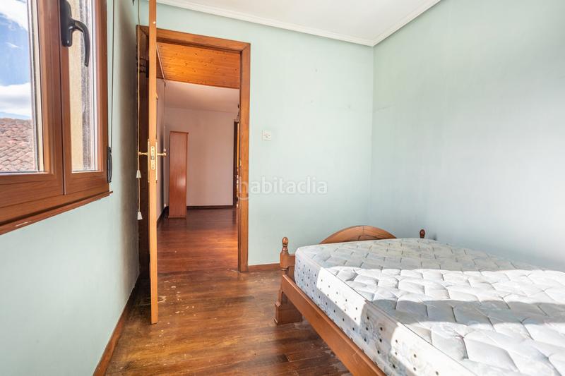 Foto e2ec738f-171a-445a-a65d-30d04da45b89. Bauernhof in Cudillero