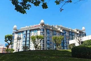 Pis  Rúa adelaida muro