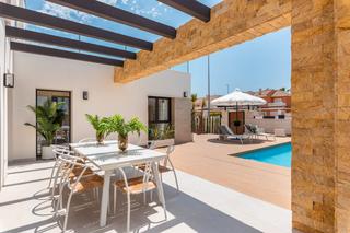 Chalet  Avenida de salamanca. Villa allegra  independiente elegante y moderna