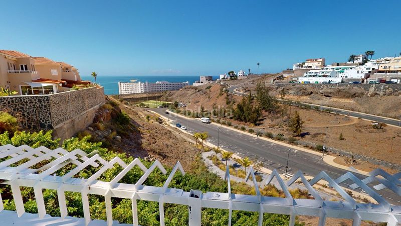 Foto d3bbb6aa-92a4-4ccc-b054-44967c9b9142. Casa adossada a Arguineguín Mogán