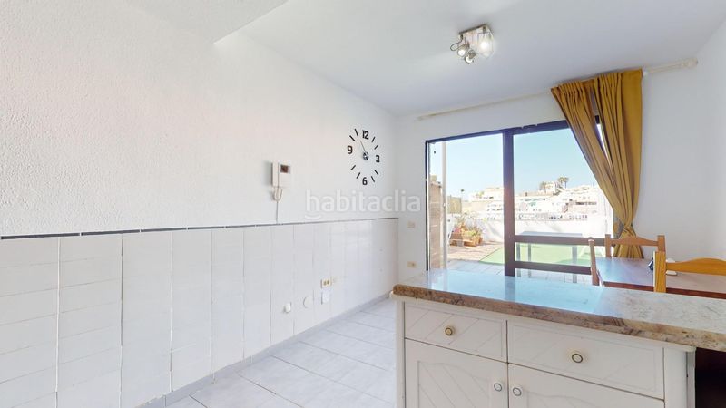 Foto e2a8af16-3ba2-40d5-8684-25ad79905df2. Casa adossada a Arguineguín Mogán