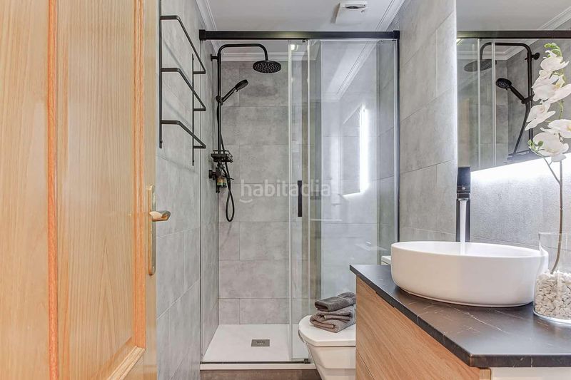 Foto e61e42d9-2028-4acb-badb-4bf17e40543f. Pis amb aparcament a Monte Alto - Zalaeta - Atocha Coruña (A)