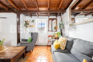 Country house in Caserones - La Higuera. Casa terrera en venta en calle lomo del rayo  la higuera, telde