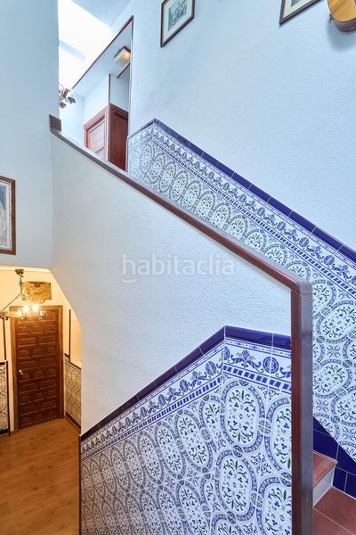 Foto f5a5b17e-21c7-43a6-b3ca-09c787a70118. Edifici a Sur Ávila