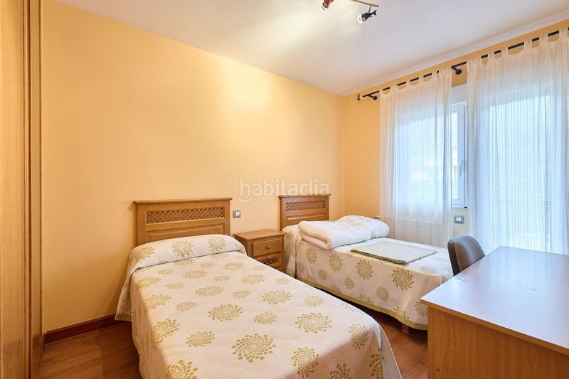 Foto 2eb06e58-0b19-428d-aad2-c2ed32377ad5. Casa adossada amb aparcament piscina a Cantagallo