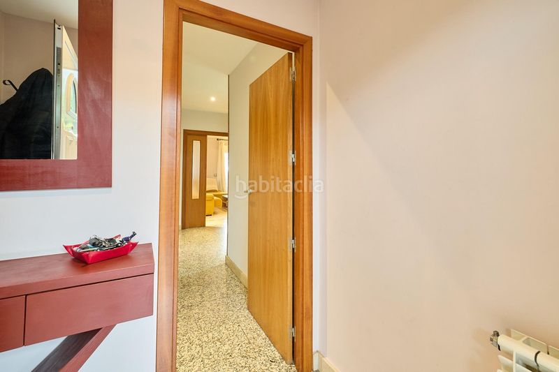 Foto 57aba9bd-15b1-44f3-ad97-05f08c68ebe6. Casa adossada amb aparcament piscina a Cantagallo