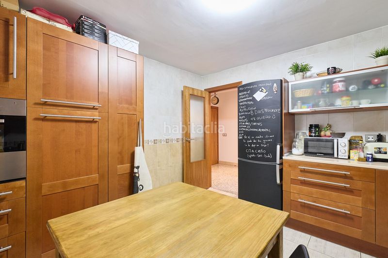 Foto 6ac9814c-c957-4ab3-abdb-a9e2ef48da79. Casa adossada amb aparcament piscina a Cantagallo