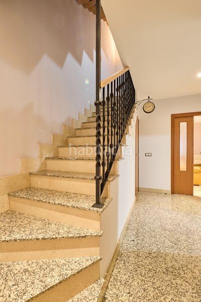 Foto e3c487f9-85a5-44c1-a64f-97868f98cb24. Casa adossada amb aparcament piscina a Cantagallo