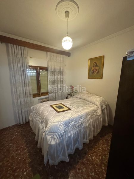 Foto 2594c512-005d-4152-bc76-cd410dcfa4ec. Casa amb aparcament a Viso del Marqués