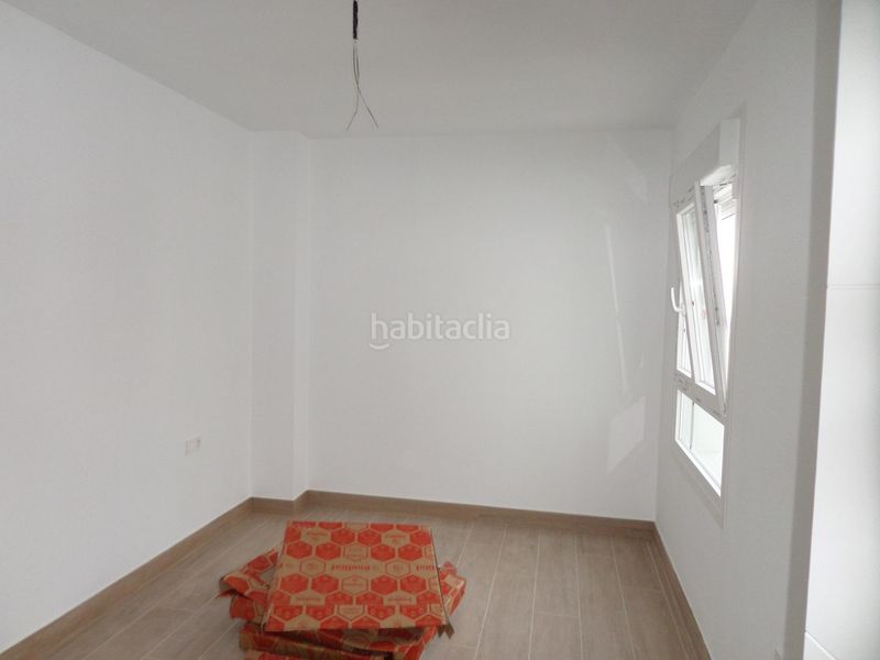 Foto c8ba1147-8ffe-4471-9e09-655489fb11e7. Pis amb aparcament a Almendralejo