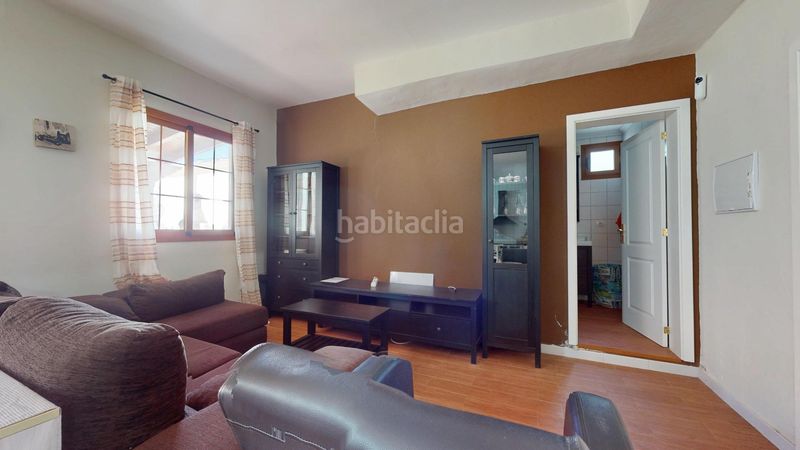 Foto 4f78d6b2-2066-4349-9c55-cf9d8422416c. Casa amb aparcament a Sardina Gáldar