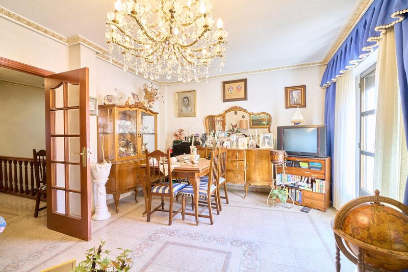 Foto 85d87e7d-1868-4422-bdd6-51cdb96f0e85. Casa adossada a Béjar