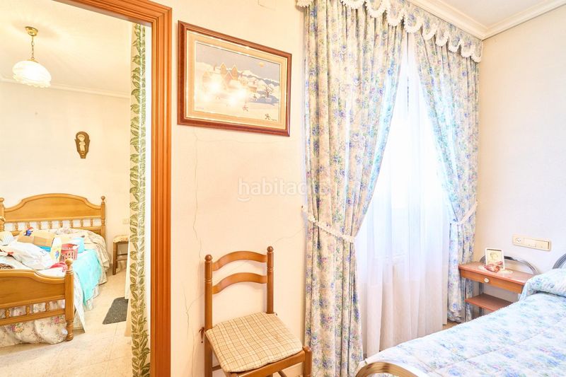 Foto afa1abfd-dc77-4cb7-aaa0-95dbfdfb5ddc. Casa adossada a Béjar