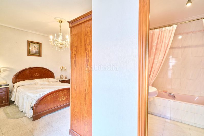 Foto b2267e97-5530-484e-bcd0-3d6434d7ee0a. Casa adossada a Béjar