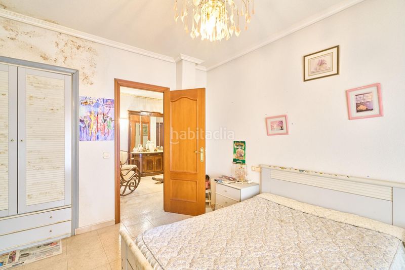 Foto e8b01e5b-0e38-471a-ad70-a663f6f95ec1. Casa adossada a Béjar