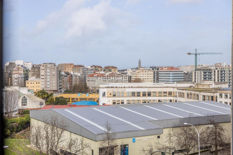 Foto de5b09b3-5790-41ee-bd0d-f966954ab029. Piso en Riazor - Visma Coruña (A)