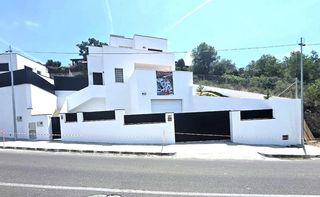 Xalet a Segur de dalt. Chalet en excelente zona de calafell