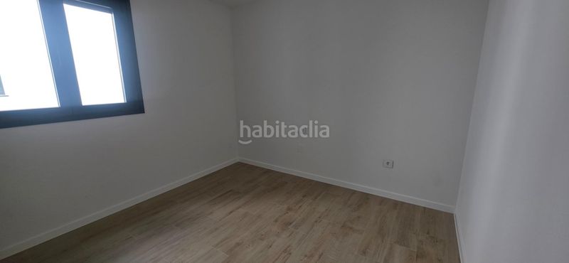 Foto 03c66766-e0df-4b6d-97e8-68997a3952de. Pis amb aparcament piscina a Puerta Blanca Málaga