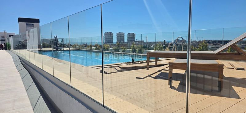 Foto b2e019f5-5556-42b2-abd9-d0777d54f2fe. Pis amb aparcament piscina a Puerta Blanca Málaga