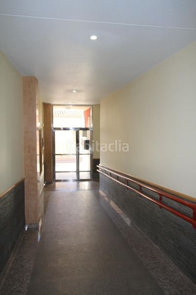 Foto ea563f4f-1b6e-47c3-9f95-4f566d55700c. Pis amb aparcament a Cobatillas Murcia