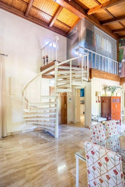 Foto 01e56de9-1daa-4898-852c-f9fa5bbd0c87. Casa  con exclusividad blindada en jerez tu refugio privado con alma de oasis tropical. en Jerez de la Frontera
