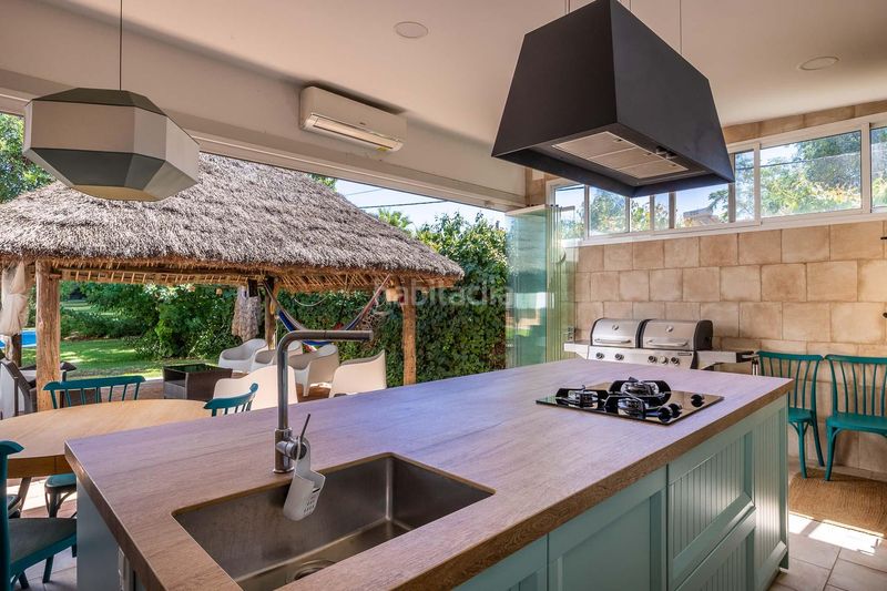Foto 686e4cf3-df64-4467-b92f-0fb46dfc52ac. Casa  con exclusividad blindada en jerez tu refugio privado con alma de oasis tropical. en Jerez de la Frontera