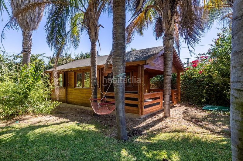 Foto 9adffeff-9384-4807-9035-a12621294845. Casa  con exclusividad blindada en jerez tu refugio privado con alma de oasis tropical. en Jerez de la Frontera