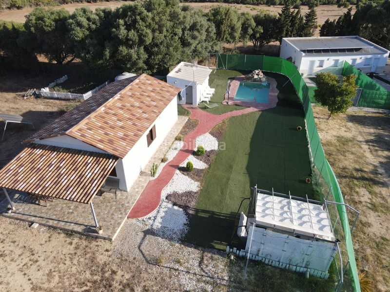 Foto 16be590d-026b-4602-9580-fbe3330c81b9. Xalet amb aparcament piscina a Barbate Barbate
