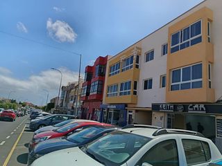 Appartamento in Carrizal. Piso en la avenida principal del carrizal  con inquilinos para i