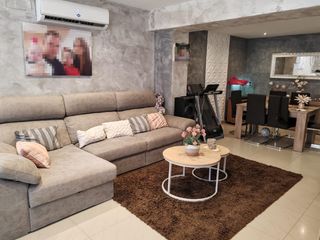 Etagenwohnung in Vila-seca Poble. Bajo en vilaseca, con patio, terraza y posibilidad de ampliar.