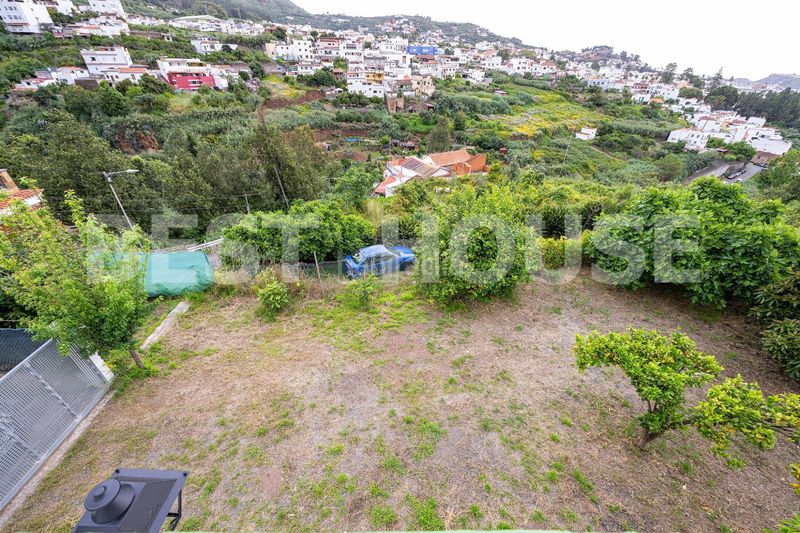 Foto 2264edee-8f16-4e39-b593-e65ef3364134. Casa amb aparcament a El Álamo - Arbejales Teror