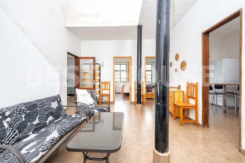 Foto 6417dce5-c6aa-407d-81fa-95e7d08a4a3a. Casa amb aparcament a El Álamo - Arbejales Teror