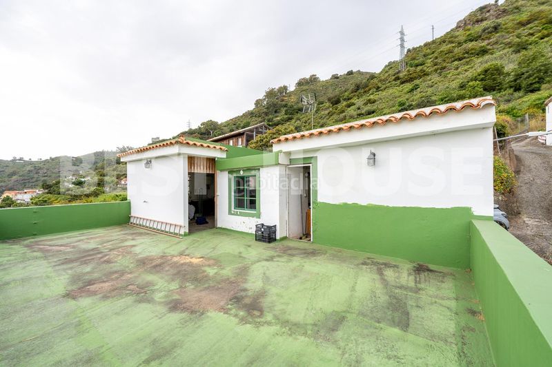 Foto e262fadc-98c1-4490-97e9-708e40d7d137. Casa amb aparcament a El Álamo - Arbejales Teror