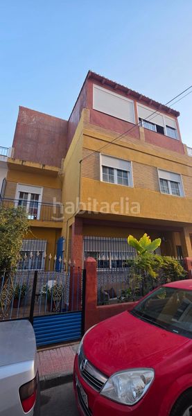 Foto 2a2912b9-82da-435f-a087-f8f1a052f55d. Casa adossada amb aparcament a Albox