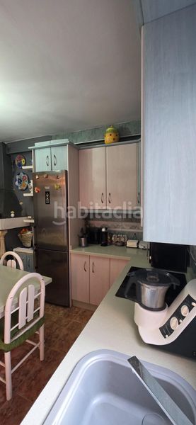 Foto 3179b3c3-7872-4cf9-9e40-9befe6f43e80. Casa adossada amb aparcament a Albox