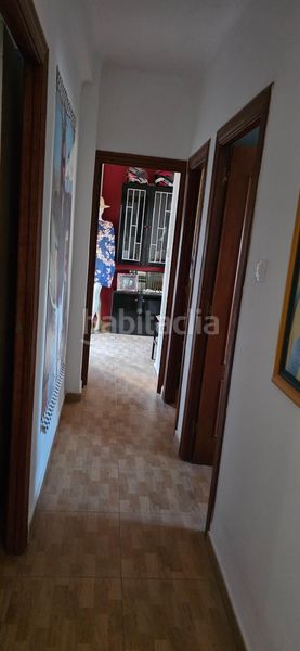 Foto 419afb35-f731-4944-b30e-262bc1419333. Casa adossada amb aparcament a Albox